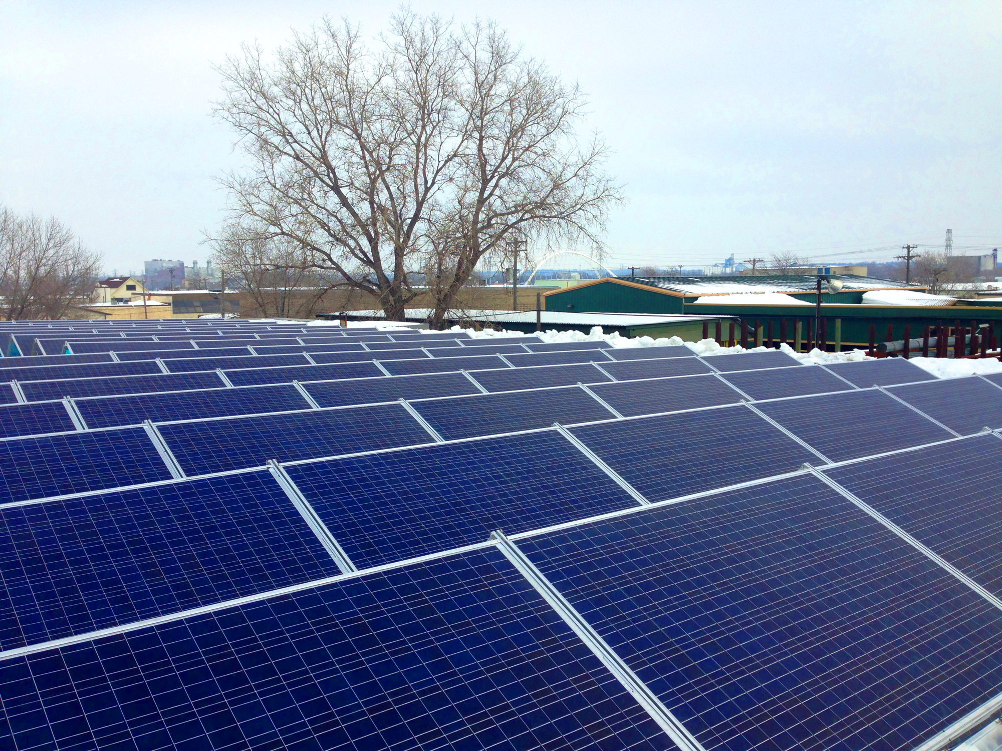 Solar Panels for Manufacturing and Distribution Centers in Minnesota | Cedar Creek Energy