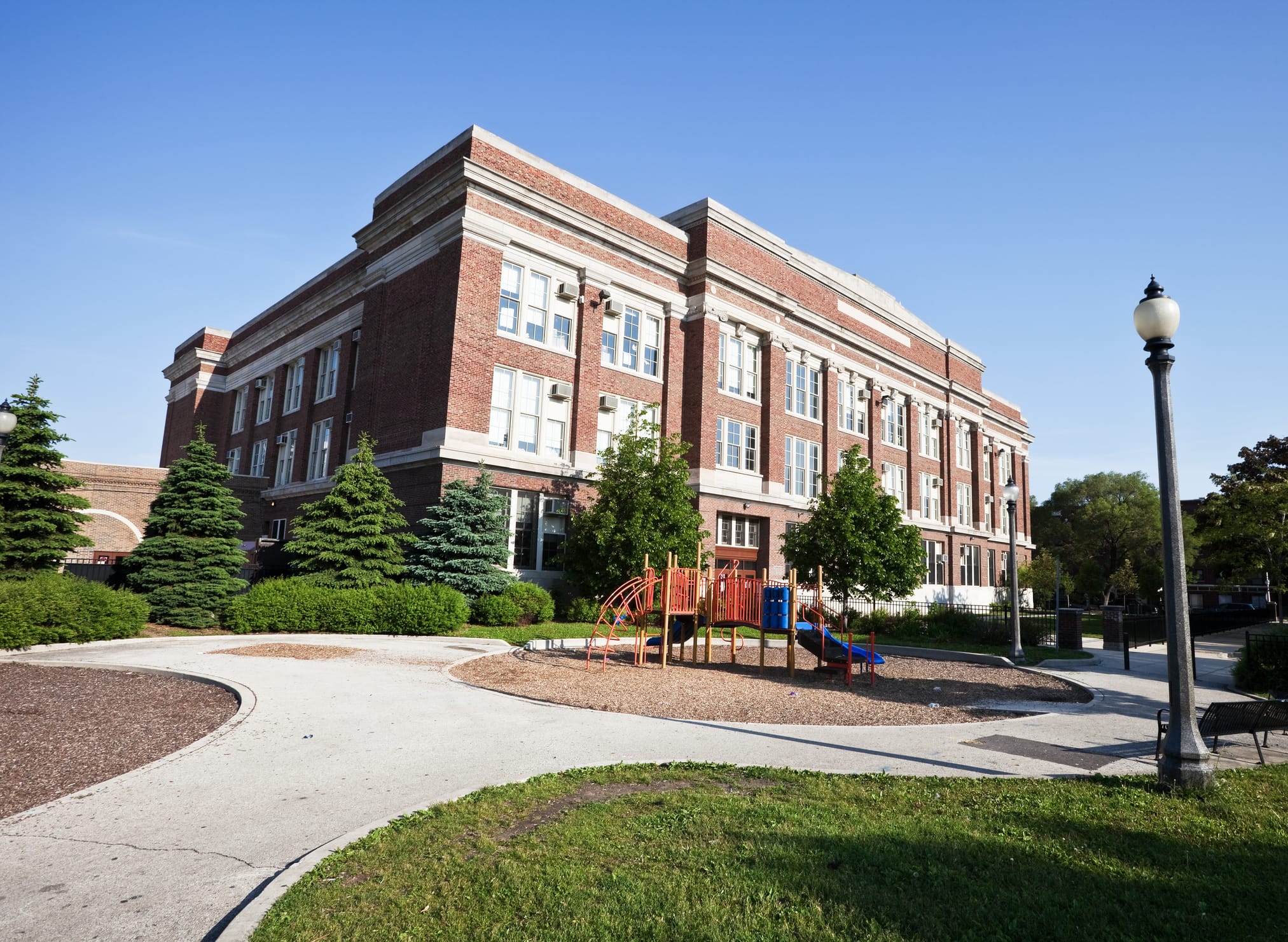 How the Inflation Reduction Act Makes Solar More Affordable for Minnesota’s Schools 