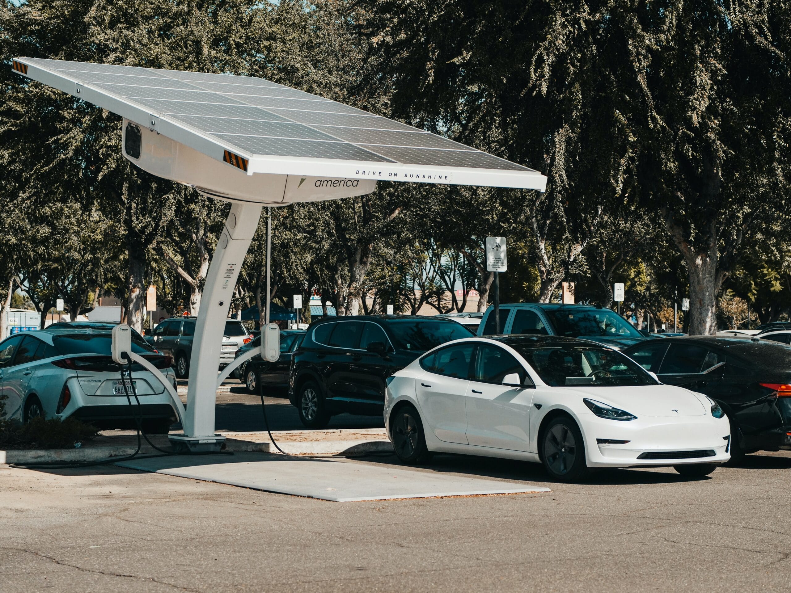 Install Electric Vehicle Charging Stations on Your Commercial Property